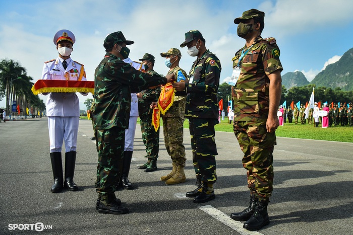 Khoảnh khắc ấn tượng trong Lễ khai mạc Army Games tại Việt Nam - Ảnh 7.