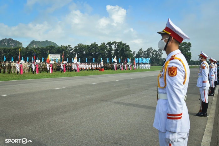 Khoảnh khắc ấn tượng trong Lễ khai mạc Army Games tại Việt Nam - Ảnh 9.