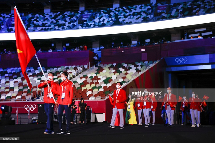 Kình ngư Huy Hoàng chia sẻ kỷ niệm khó quên ở Olympic Tokyo 2020 - Ảnh 1.