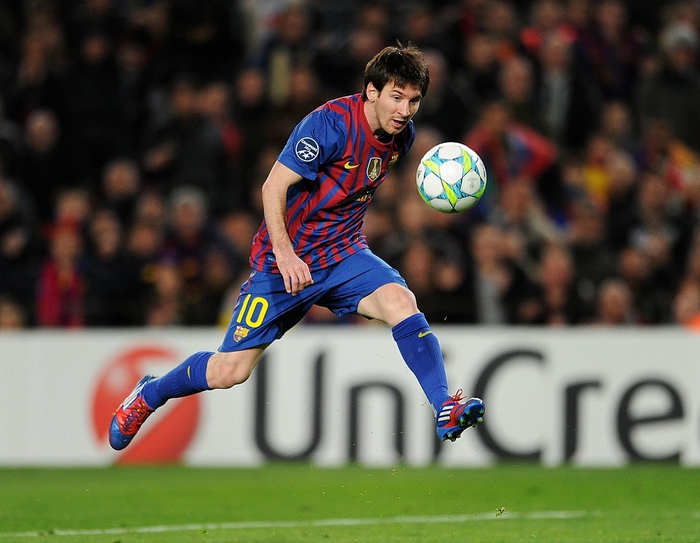 30 khoảnh khắc đáng nhớ nhất của Messi trong màu áo Barcelona - Ảnh 15.