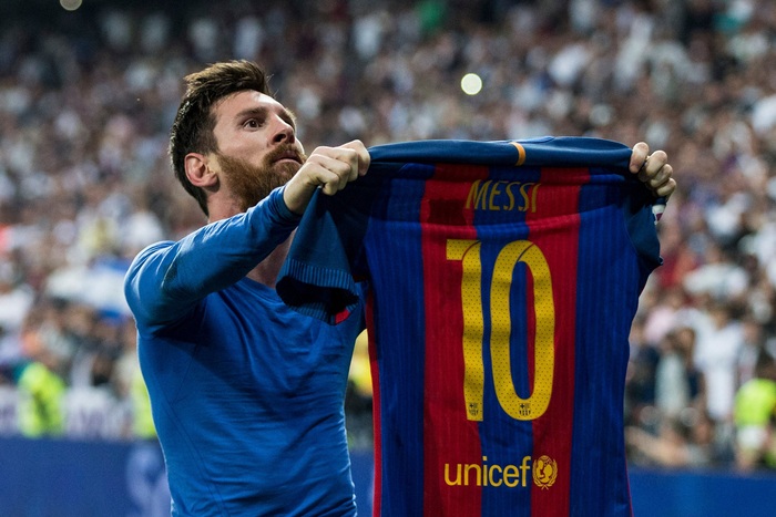 30 khoảnh khắc đáng nhớ nhất của Messi trong màu áo Barcelona - Ảnh 23.