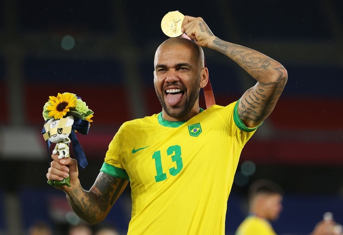 Chùm ảnh: Brazil ăn mừng huy chương vàng Olympic bóng đá nam 2020 - Ảnh 5.