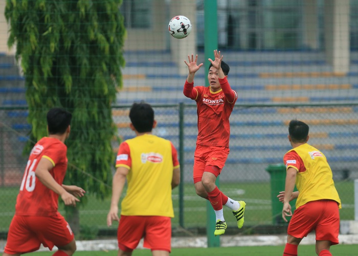 Tuấn Anh trở lại tập luyện cùng tuyển Việt Nam - Ảnh 4.
