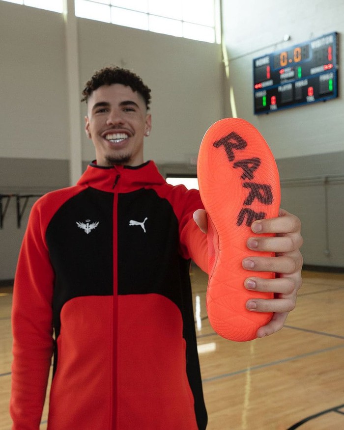LaMelo Ball ra mắt mẫu giày Puma của riêng mình tại NBA Summer League 2021 - Ảnh 3.
