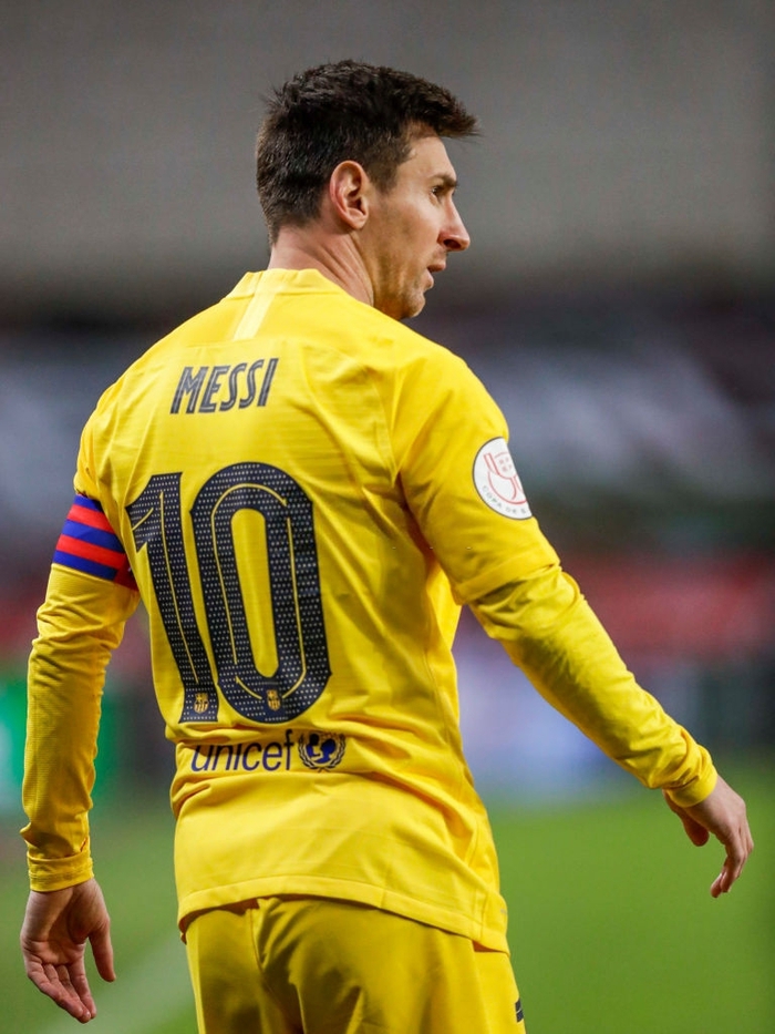 Barca mất bao nhiêu tiền sau khi chia tay Messi? - Ảnh 2.