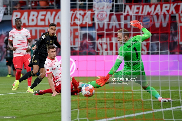 Robert Lewandowski toả sáng trong ngày Bayer Munich vùi dập RB Leipzig - Ảnh 6.
