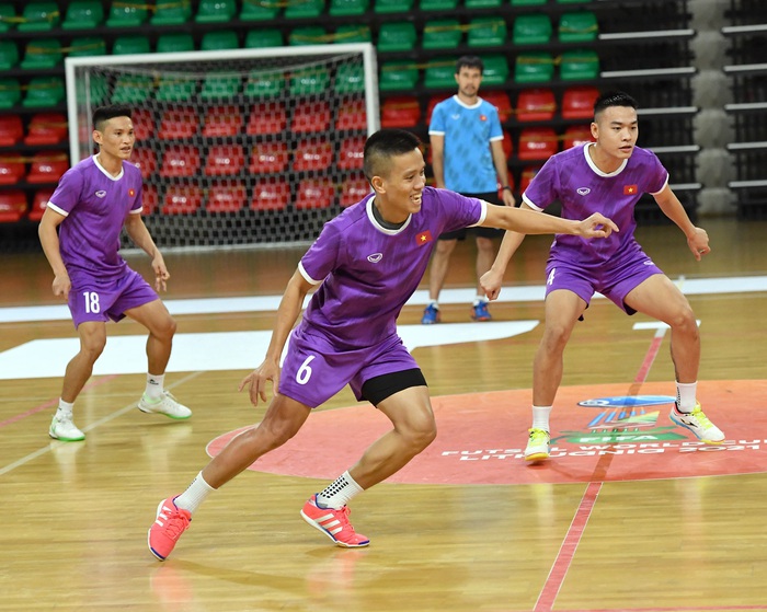 Futsal Việt Nam rèn luyện miếng đánh pha phản công nhanh trước Panama tại World Cup 2021 - Ảnh 5.