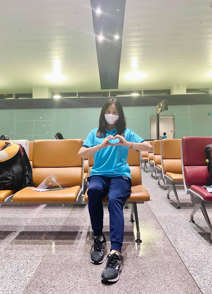 Tuyển nữ Việt Nam hào hứng khi đặt chân đến Dubai - Ảnh 6.