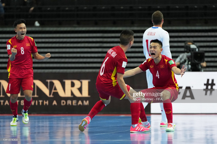 Ảnh: ĐT Việt Nam cầm hoà CH Czech đầy kịch tính, giành vé đi tiếp tại Futsal World Cup 2021 - Ảnh 9.