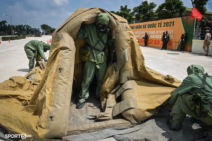 Đội tuyển Việt Nam vượt trội tại chặng 2 cuộc thi “Vùng tai nạn” trong khuôn khổ Army Games 2021 - Ảnh 10.