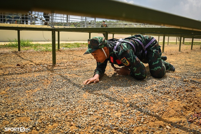 Đội tuyển Việt Nam vượt trội tại chặng 2 cuộc thi “Vùng tai nạn” trong khuôn khổ Army Games 2021  - Ảnh 3.