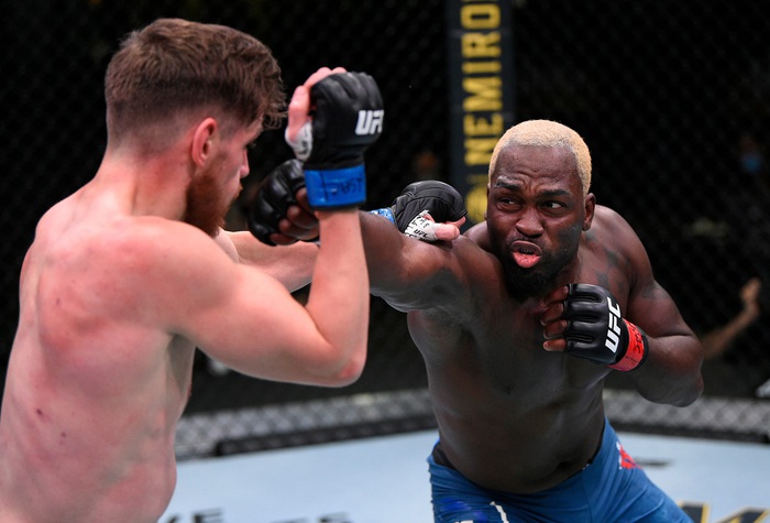 Với khát khao tranh đai cháy bỏng, Derek Brunson sẽ buộc phải giành chiến thắng trước Darren Till - Ảnh 1.