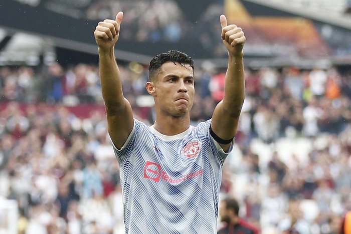 Ronaldo đang khởi đầu tốt hơn hẳn Messi - Ảnh 2.