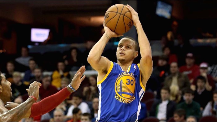 Stephen Curry: Reaching beyond famous three-point shots - Photo 1.