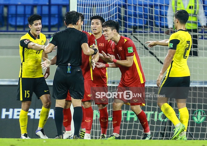 Những đối thủ bảng B khao khát phục thù tuyển Việt Nam ở AFF Cup 2020 - Ảnh 1.