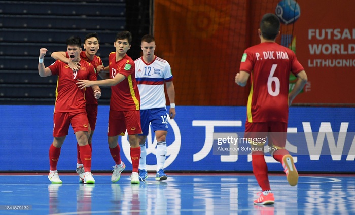 Những khoảnh khắc ấn tượng của tuyển Futsal Việt Nam tại Wolrd Cup 2021 - Ảnh 13.