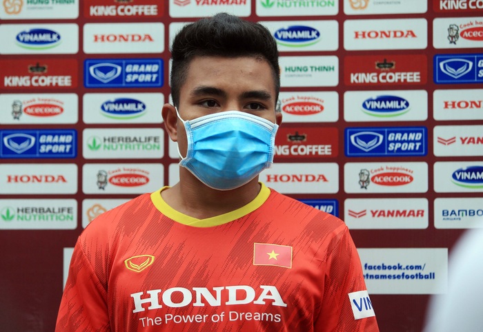 Cầu thủ U22 Việt Nam nỗ lực cạnh tranh suất tham dự vòng loại U23 châu Á 2022 - Ảnh 5.