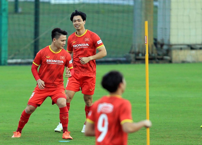 Tiến Linh thắng Công Phượng trong trận đấu tập nội bộ của tuyển Việt Nam - Ảnh 1.
