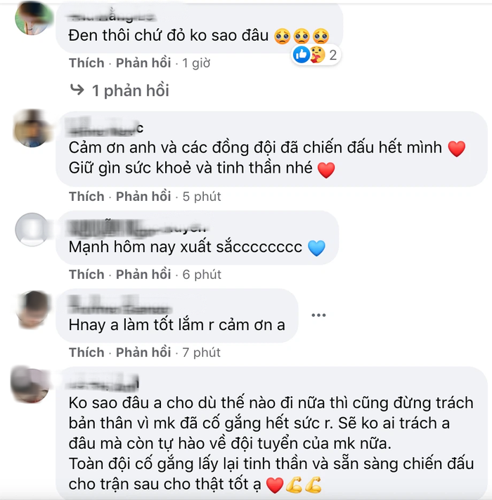 4h sáng, CĐV Việt Nam vẫn thức vào Facebook Duy Mạnh động viên: Anh đã lăn xả hết mình - Ảnh 4.