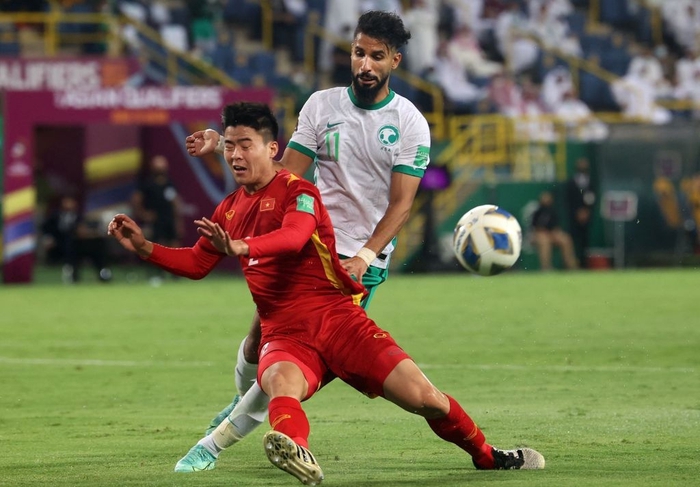 Chấm điểm cầu thủ Việt Nam ở trận gặp Saudi Arabia: Bị thẻ đỏ, Duy Mạnh vẫn không phải là người nhận điểm thấp nhất - Ảnh 4.