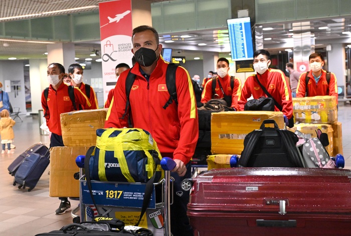 Đội tuyển futsal Việt Nam đã có mặt tại Lithuania, bắt đầu hành trình World Cup 2021 - Ảnh 4.
