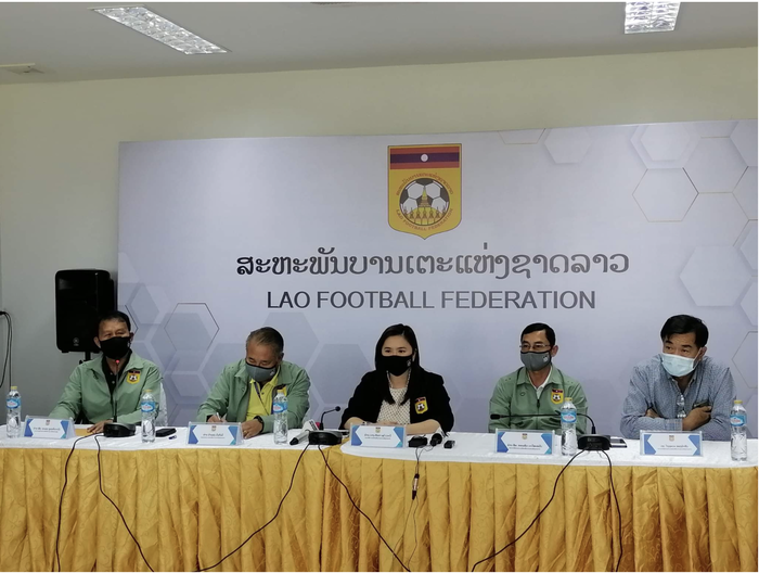 FIFA cấm thi đấu chuyên nghiệp vĩnh viễn với 45 cầu thủ Lào - Ảnh 1.