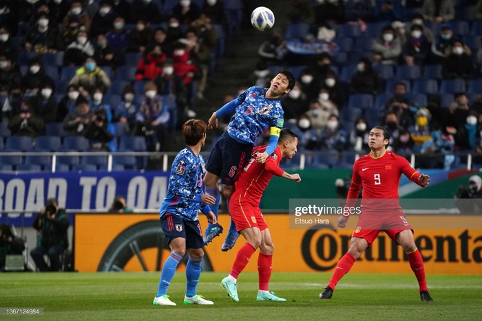 Tuyển Nhật Bản 2-0 tuyển Trung Quốc: Tuyển Trung Quốc chỉ sút đúng 2 lần - Ảnh 3.