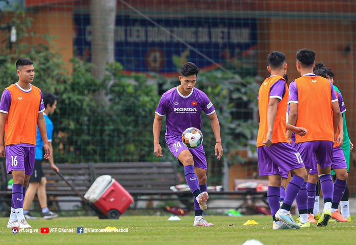 U23 Việt Nam tập buổi đầu tiên chuẩn bị cho U23 Đông Nam Á - Ảnh 5.