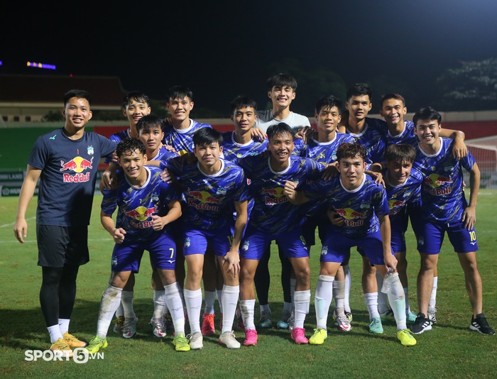 CLB HAGL vô địch Cup Hoàng đế Quang Trung - Ảnh 3.