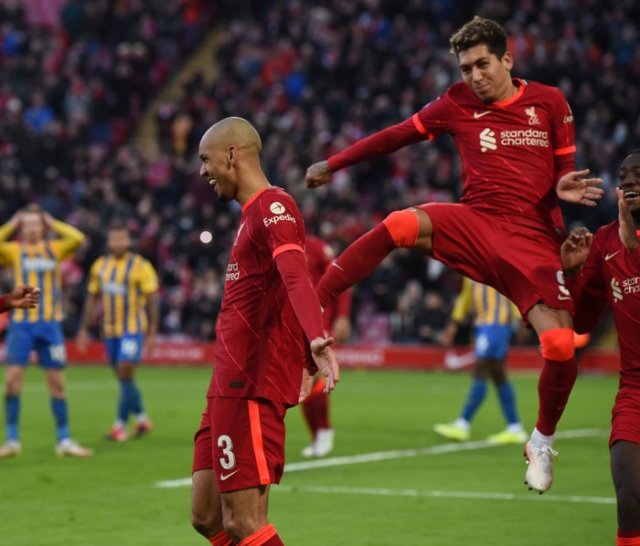 Fabinho ấn định chiến thắng 4-1 cho Liverpool