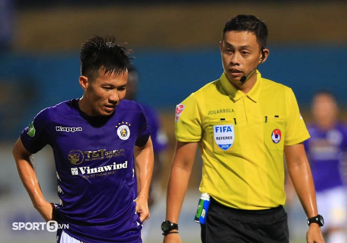 Trọng tài Việt Nam duy nhất cầm còi tại U23 Đông Nam Á - Ảnh 1.