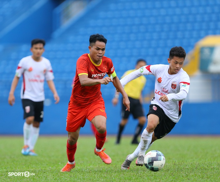 Sao trẻ HAGL toả sáng giúp U23 Việt Nam thắng 4-1 Long An - Ảnh 3.