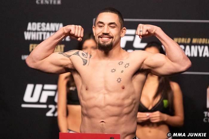 Nhận định, soi kèo, dự đoán trận Israel Adesanya vs Robert Whittaker (tranh đai tại UFC 271) - Ảnh 4.