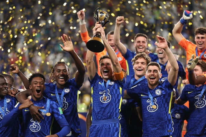 Hình ảnh đẹp nhất trong lễ nâng cúp vô địch thế giới của Chelsea