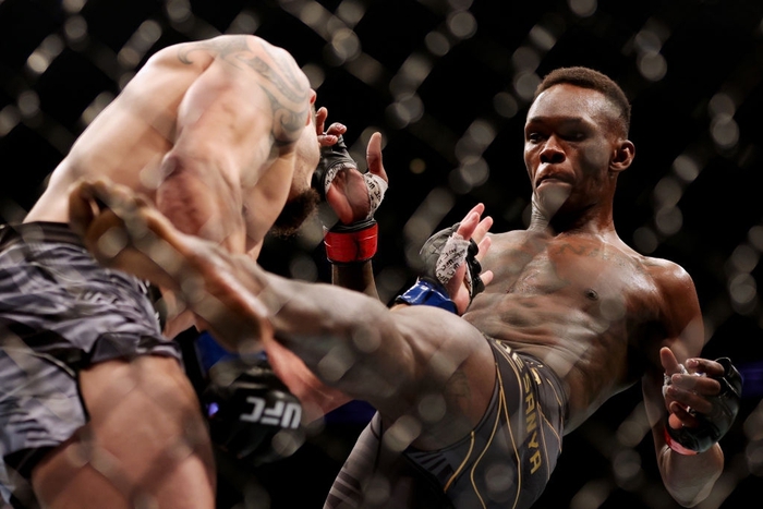 UFC 271: Adesanya hé lộ đối thủ ở lần thượng đài tới, Whittaker không hài lòng với kết quả - Ảnh 1.