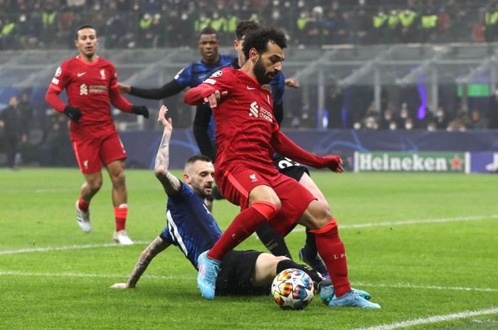 Song tấu Salah - Firmino tỏa sáng, Liverpool phá sập sào huyệt của Inter Milan để tiến sát vé tứ kết Champions League - Ảnh 3.