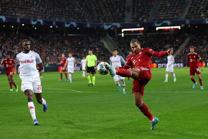 Sau cú sốc kinh hoàng, Bayern tiếp tục gây thất vọng tràn trề tại vòng knock-out Champions League - Ảnh 2.