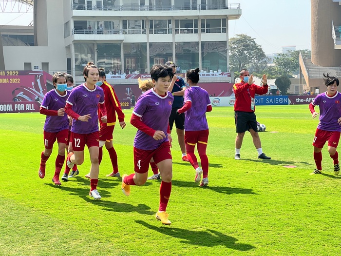 Trực tiếp ĐT Việt Nam vs ĐT Thái Lan, playoff World Cup nữ 2023: Lợi thế quân số  - Ảnh 1.