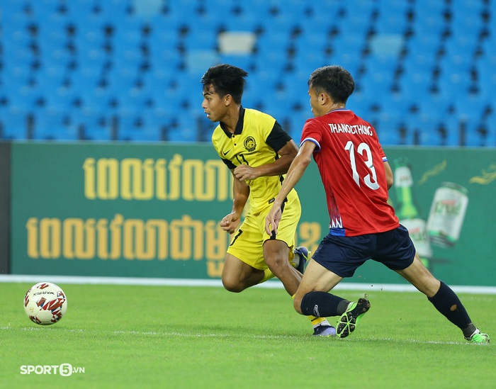 U23 Lào ăn mừng cực nhiệt sau chiến tích vào bán kết U23 Đông Nam Á 2022 - Ảnh 6.