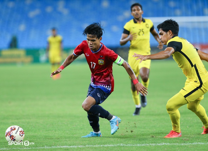 Cầu thủ Lào khiến U23 Việt Nam phải dè chừng nếu đối đầu ở bán kết U23 Đông Nam Á - Ảnh 3.