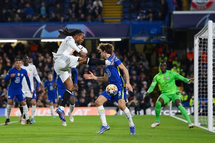 Hạ gục nhà vô địch Pháp, Chelsea chạm một tay vào vé tứ kết Champions League - Ảnh 6.