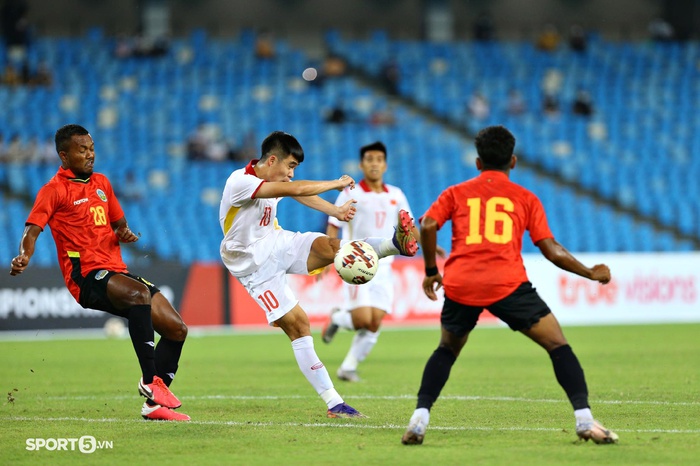 Trực tiếp U23 Việt Nam 0-0 U23 Timor Leste, bán kết U23 Đông Nam Á: Cầm chừng chờ thời cơ - Ảnh 3.