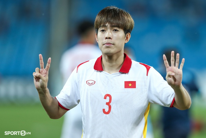 Đằng sau màn ăn mừng của cầu thủ mở màn loạt penalty cho U23 Việt Nam - Ảnh 1.
