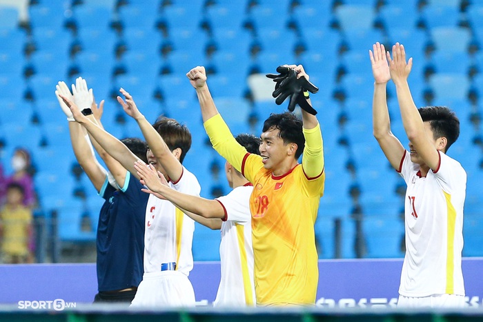 Đội tuyển U23 Việt Nam có thể đón thêm “viện binh” trước trận đấu U23 Thái Lan - Ảnh 1.