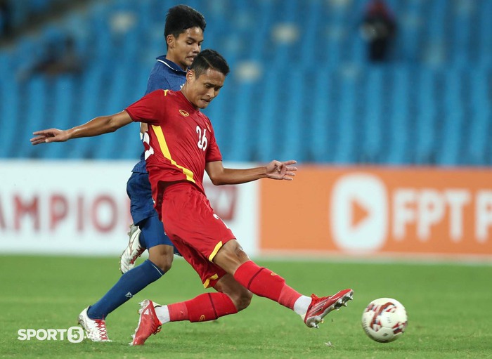 Bảo Toàn đánh đầu hạ gục thủ thành U23 Thái Lan mở tỉ cho U23 Việt Nam - Ảnh 7.
