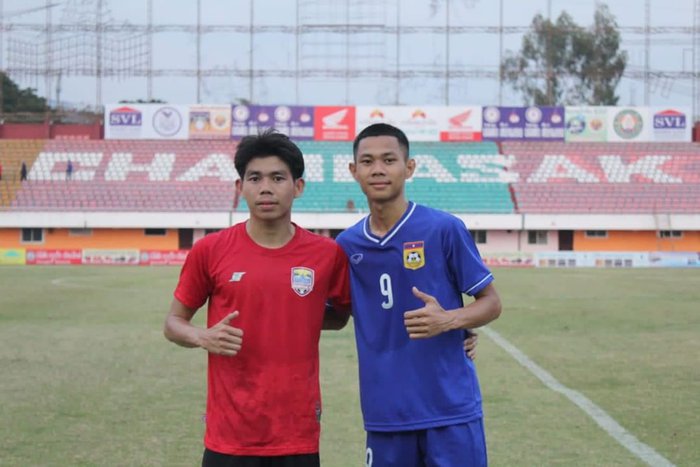 Không sợ bị công kích, cầu thủ U23 Lào tiếp tục ủng hộ U23 Việt Nam vô địch - Ảnh 2.