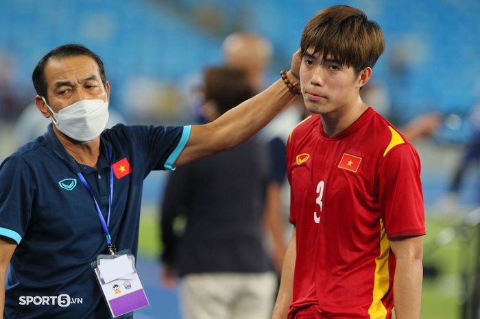 U23 Việt Nam vỡ oà cảm xúc khi giành ngôi vô địch U23 Đông Nam Á 2022 - Ảnh 9.