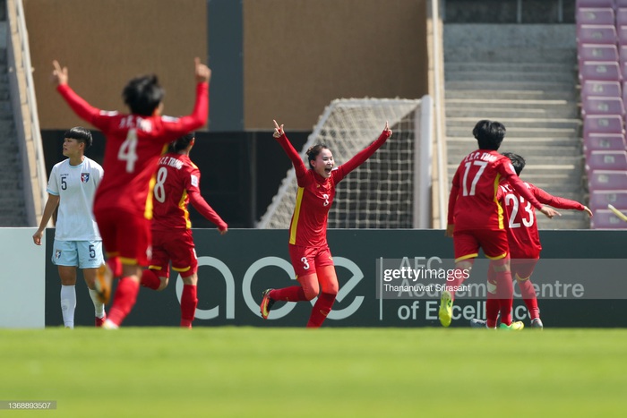 VIDEO: Chương Thị Kiều ghi bàn thắng quý như vàng giúp ĐT nữ Việt Nam chạm một tay vào vé dự World Cup 2023 - Ảnh 5.