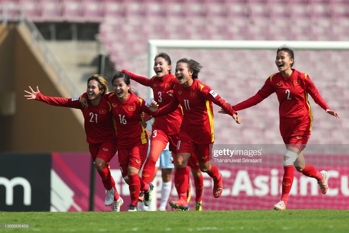 Tuyển nữ Việt Nam được thưởng 6 tỷ đồng sau khi giành vé dự World Cup - Ảnh 1.