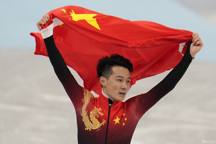 Tranh cãi cực căng tại Olympic Bắc Kinh: VĐV Hàn Quốc về nhất nhưng vẫn bị loại, tay đua chủ nhà bị tố đẩy đối thủ để giành HCV - Ảnh 7.